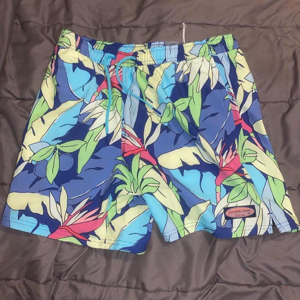 Vineyard vines swim trunks